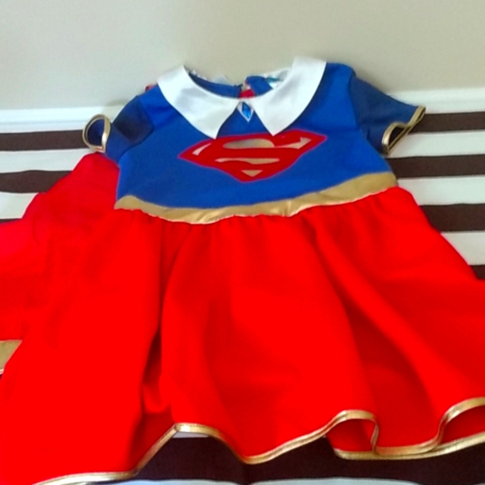 Costume - Picture 2 of 7